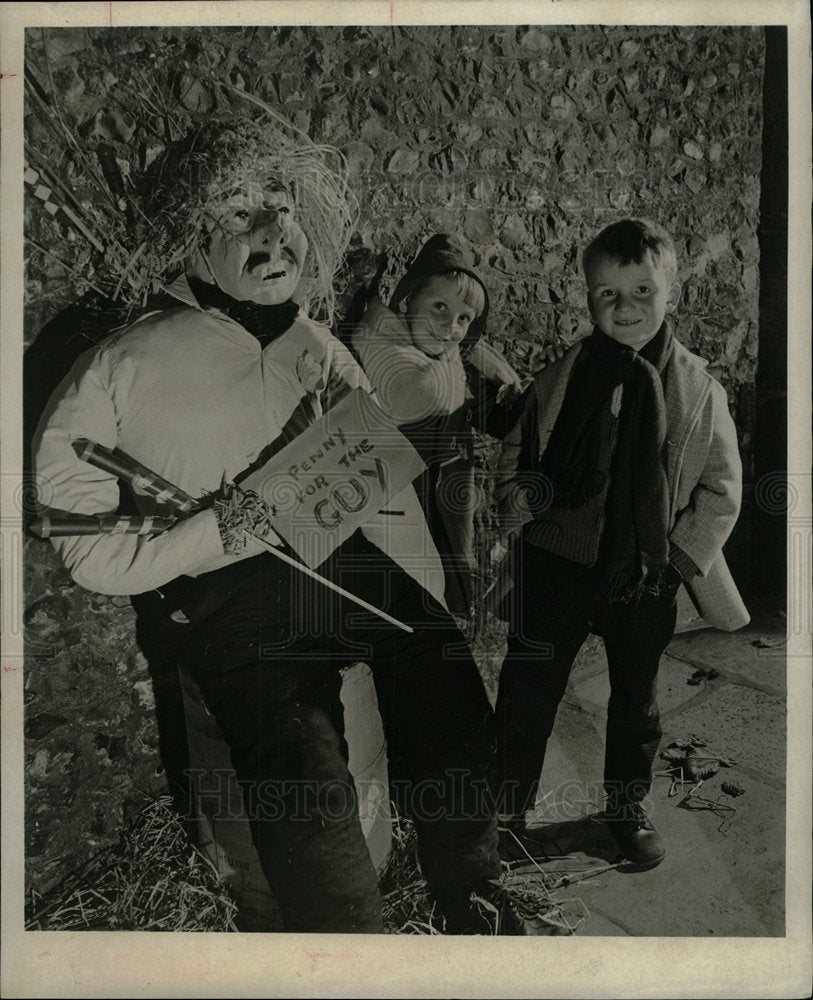 Press Photo England Celebration - Historic Images