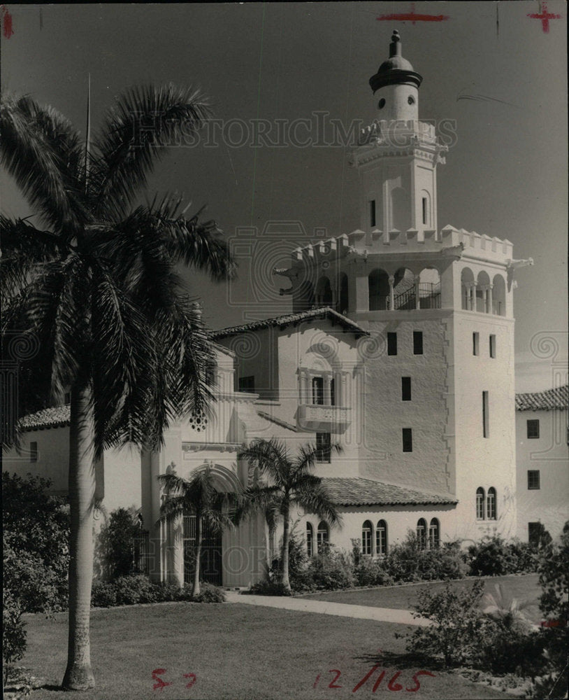 1958 Press Photo Stetson Famous Tower Law Building - Historic Images