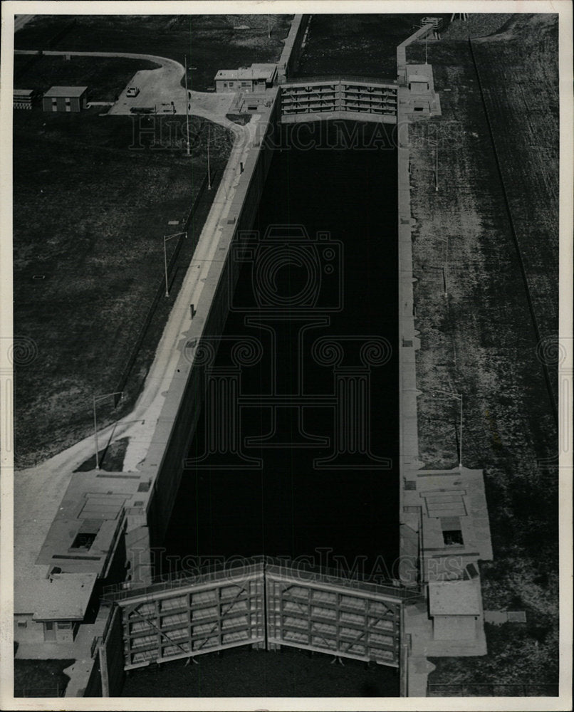 Press Photo Inglis Lock For Boat Traffic. - Historic Images