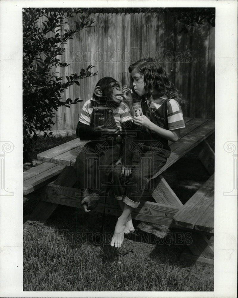 1990 Press Photo GINI VALBUENA VANESSA COBY - Historic Images