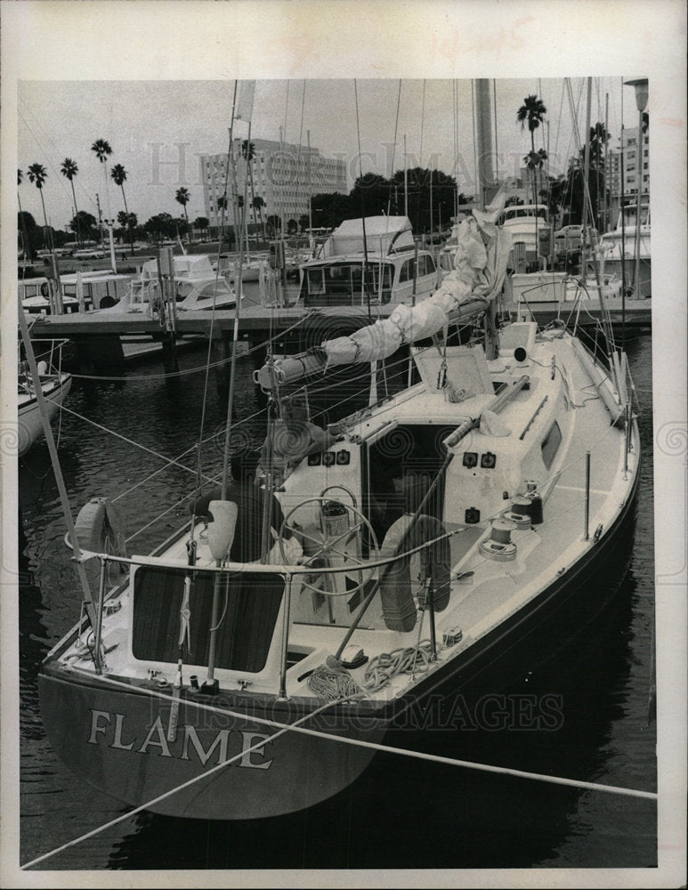 1968 Press Photo Flame Racing Boat - Historic Images