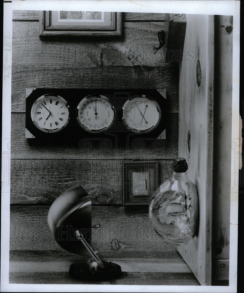 1984 Press Photo Seiko Weather Forecaster Device Mich - Historic Images