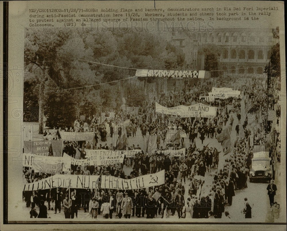 1971 Press Photo Via Deo Fori Imperiali Demonstration - Historic Images