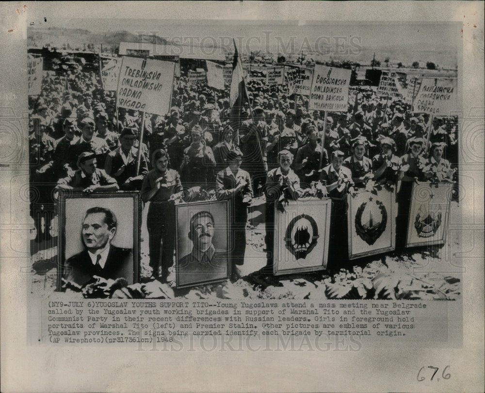 1948 Press Photo Young Yugoslav Girls Demonstration - Historic Images