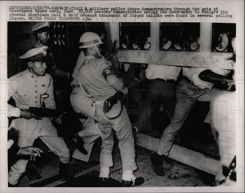 1957 Press Photo Thailand Demonstration Election Riot - Historic Images