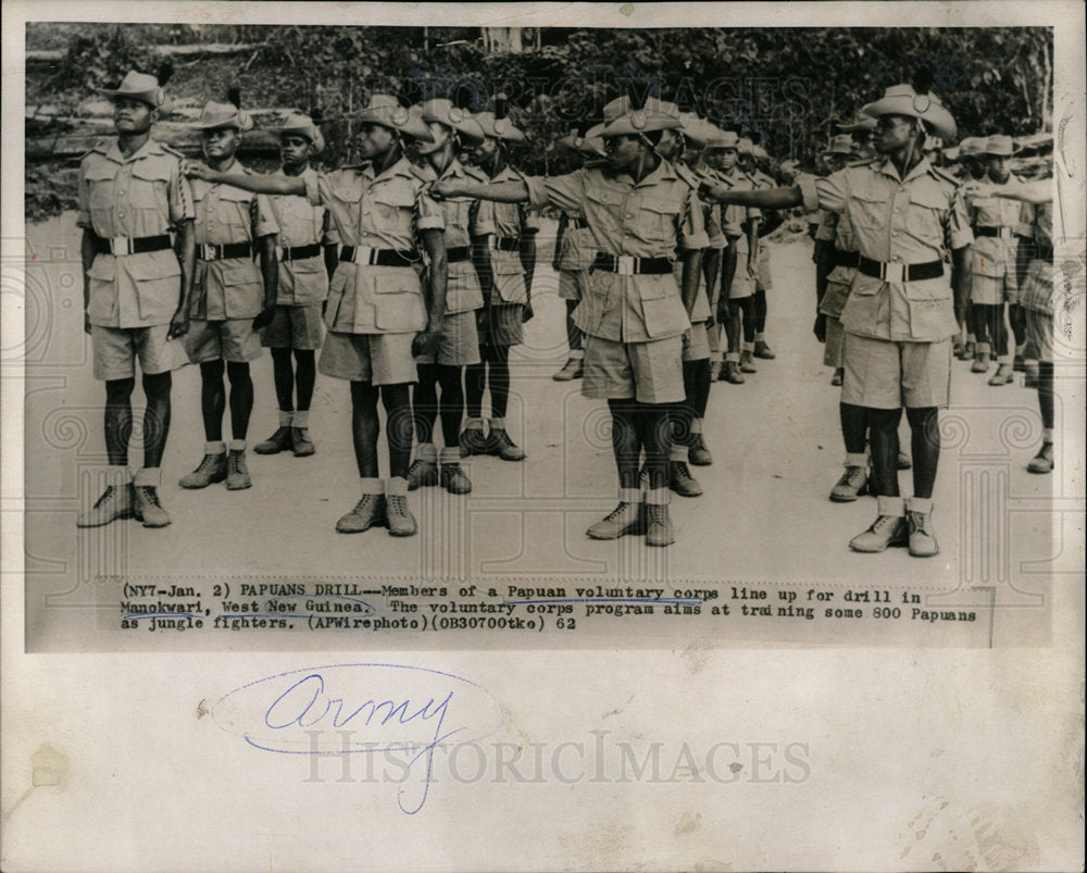 1962 Press Photo Papuan Voluntary Corps West New Guinea - Historic Images