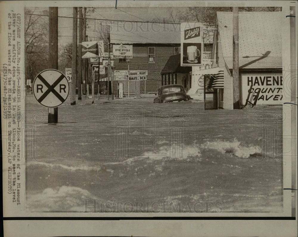 1973 Press Photo Floods West Alton Missouri - Historic Images