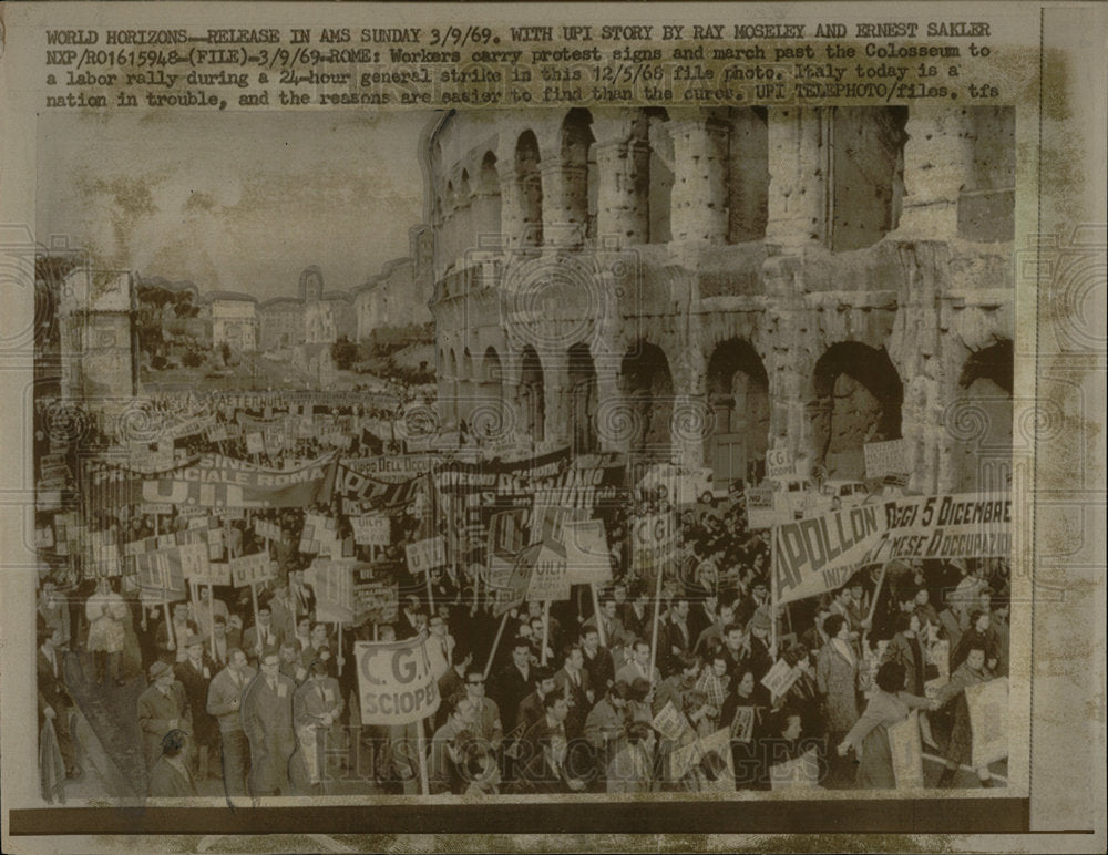 1969 Press Photo Italy Workers Labor Protest - Historic Images