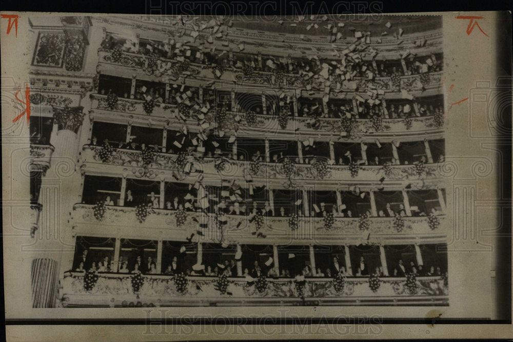 1965 Press Photo La Scala opera house in Milan, Italy. - Historic Images