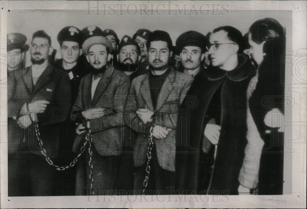 1947 Press Photo Italian War Criminals Go To Execution - Historic Images