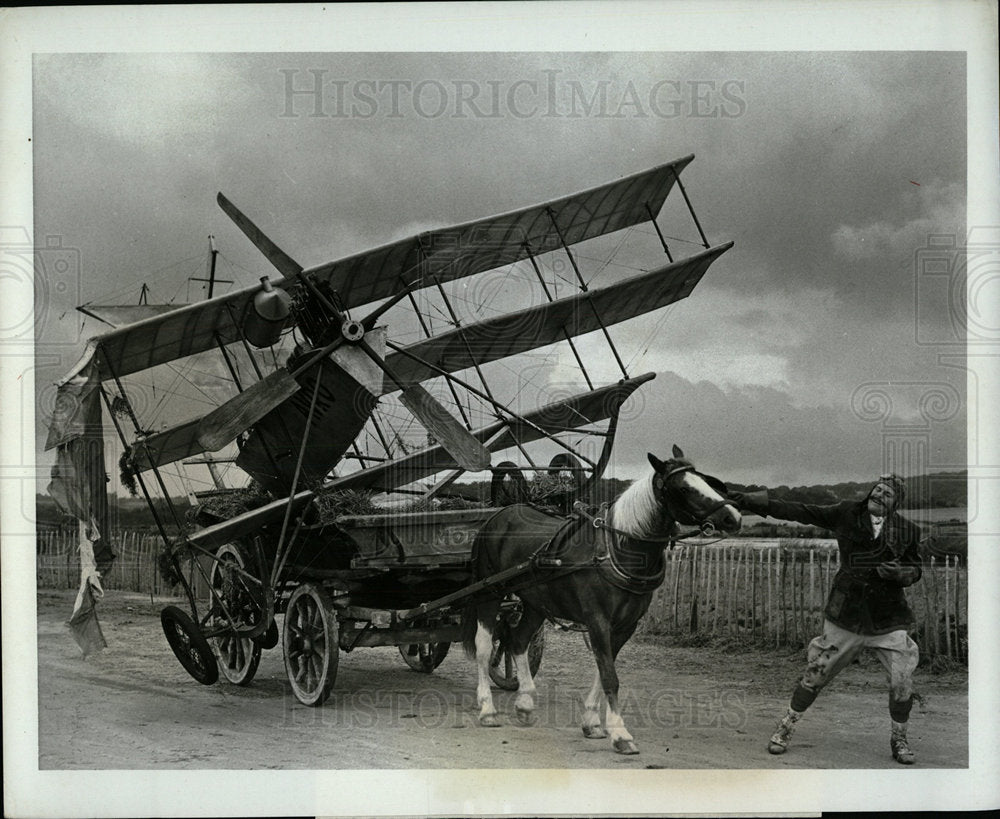 1972 Photo Movie, Those Magnificent In Their Flying Mac - Historic Images