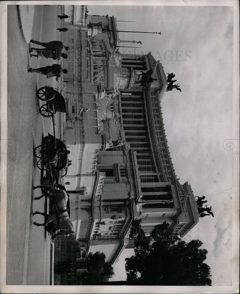 1950 Press Photo Victor Emmanuel Memorial/Rome - Historic Images