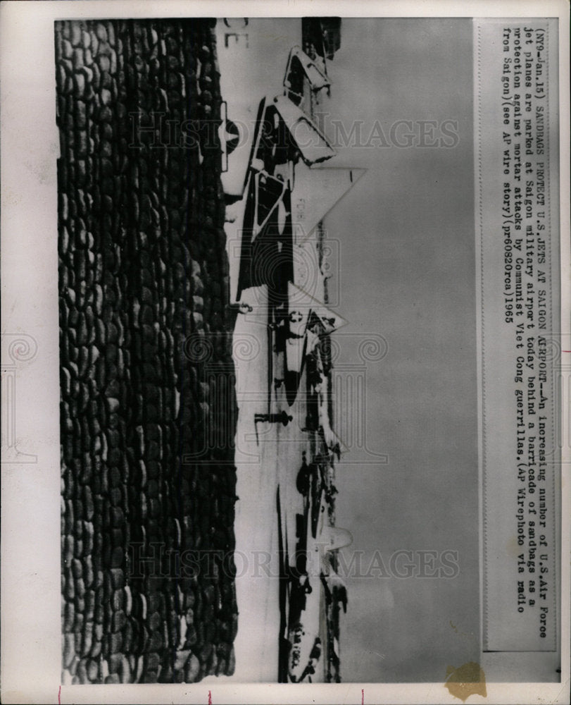 1965 Press Photo U.S. Air Force Planes Saigon Vietnam - Historic Images