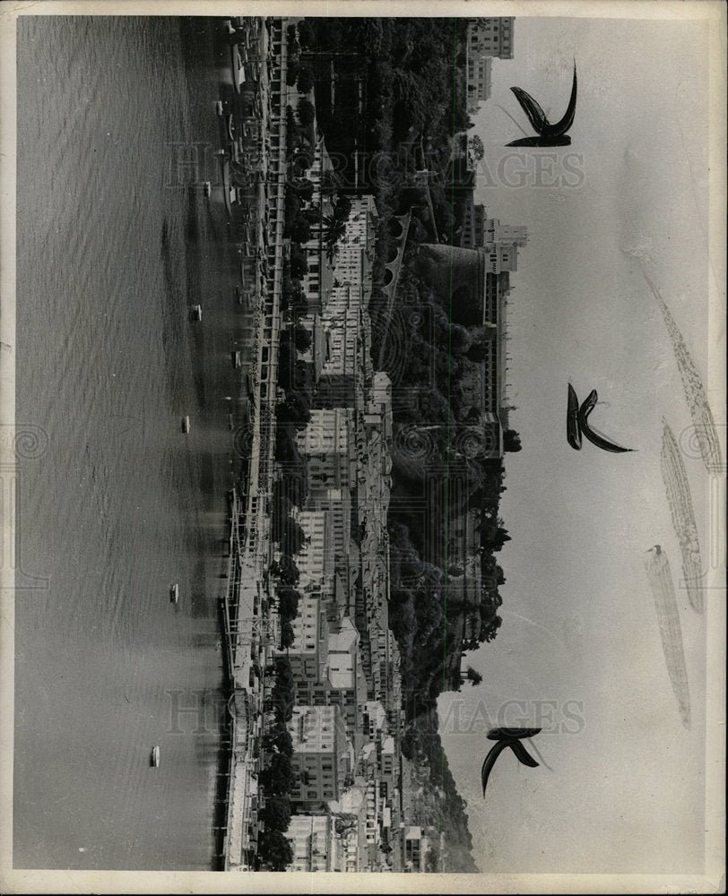 1957 Press Photo French Riviera/Castle/Prince Ranier - Historic Images