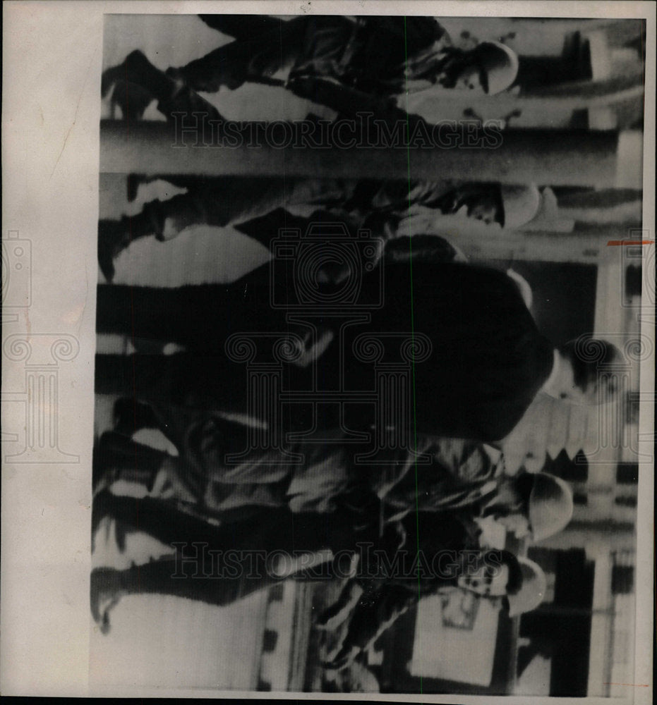 1962 Press Photo Italian Police/Metal Workers Strike - Historic Images