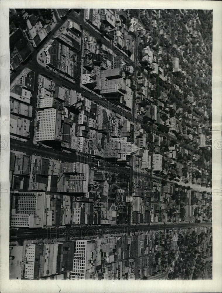 1943 Press Photo Downtown Section of Peoria, ILL. - Historic Images