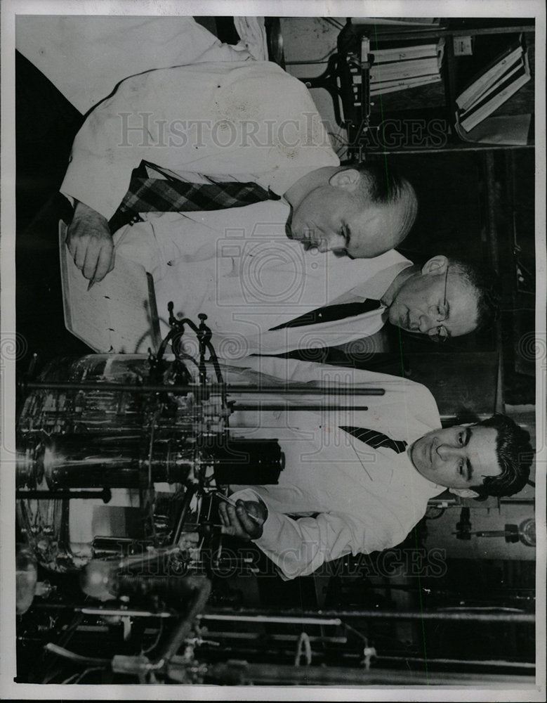 1946 Press Photo California scientists Academy Sugar - Historic Images