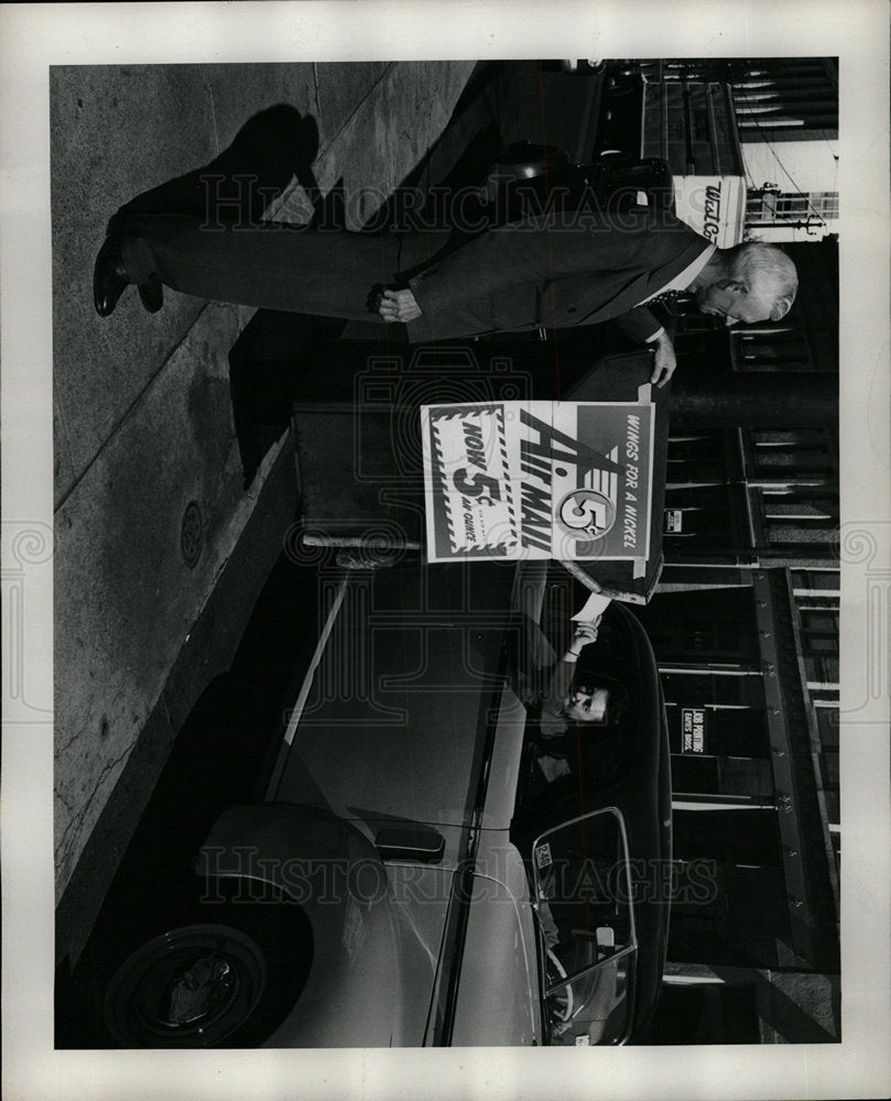 1951 Press Photo Post Office Airmail History - Historic Images