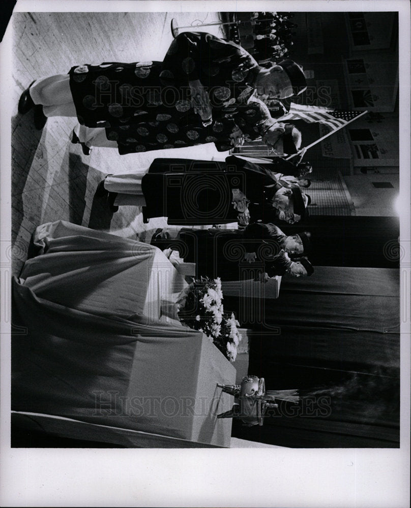 1980 Press Photo Lincoln High Viet Nam Celebration - Historic Images