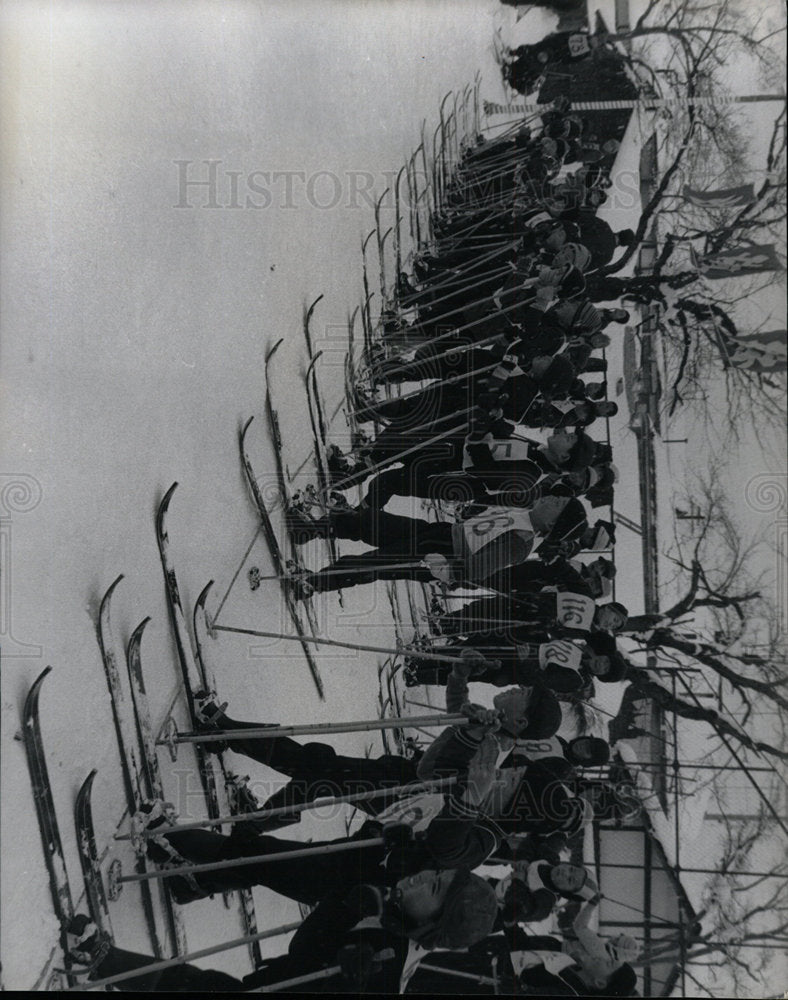 1965 Press Photo Japan Skiing - Historic Images