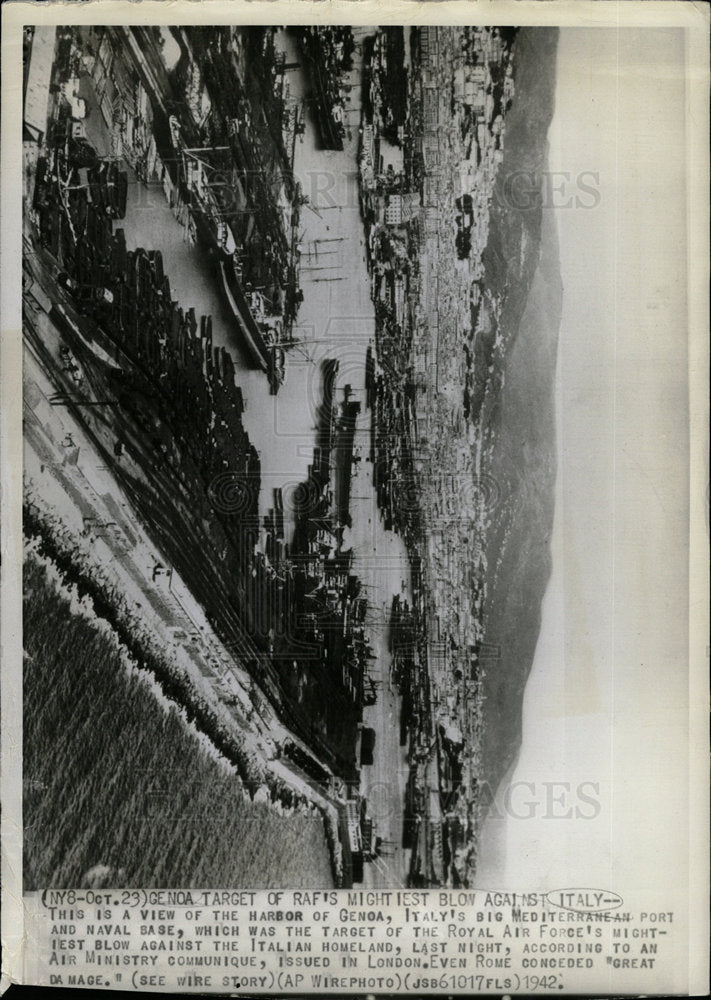 1942 Press Photo Genoa Harbor Mediterranean port Naval - Historic Images