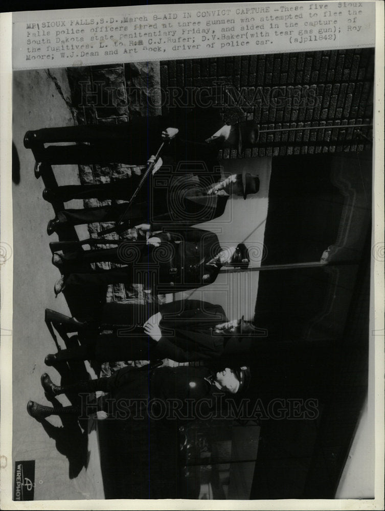 Press Photo Sioux Falls police officer gunmen Dakota - Historic Images