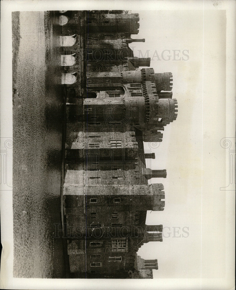 1946 Press Photo Hurstmonoeux Castle, Sussex - Historic Images