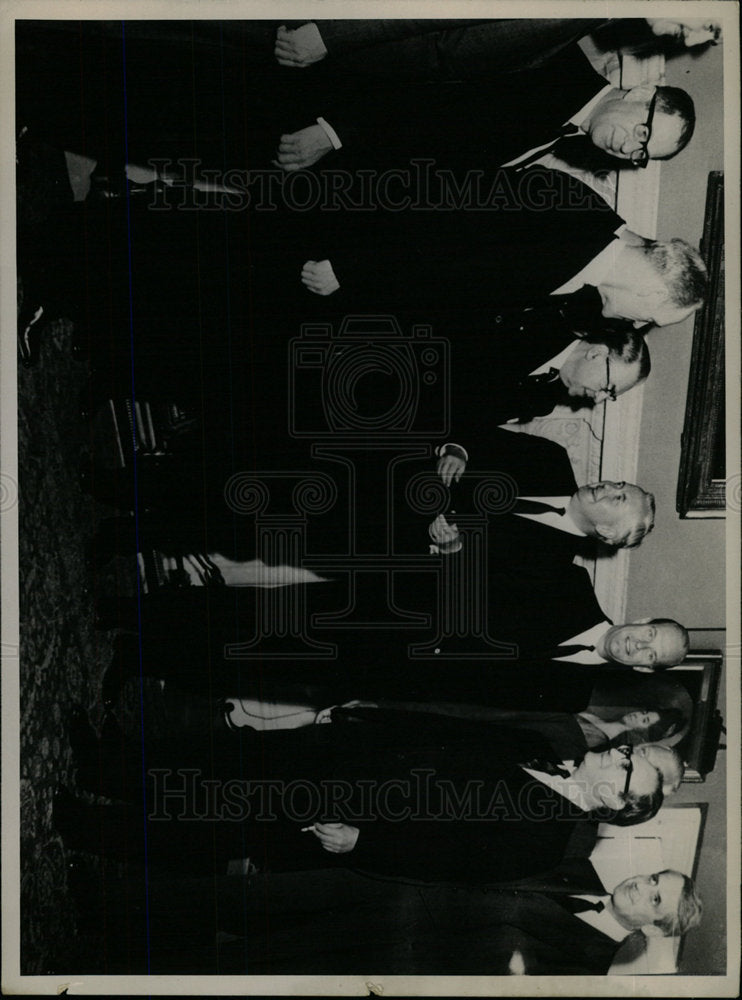 1967 Press Photo Ministerial Economic committee Anglo - Historic Images