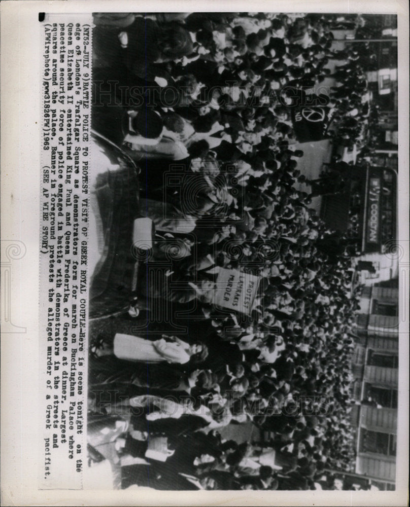 1963 Press Photo Great Britain Demonstration - Historic Images