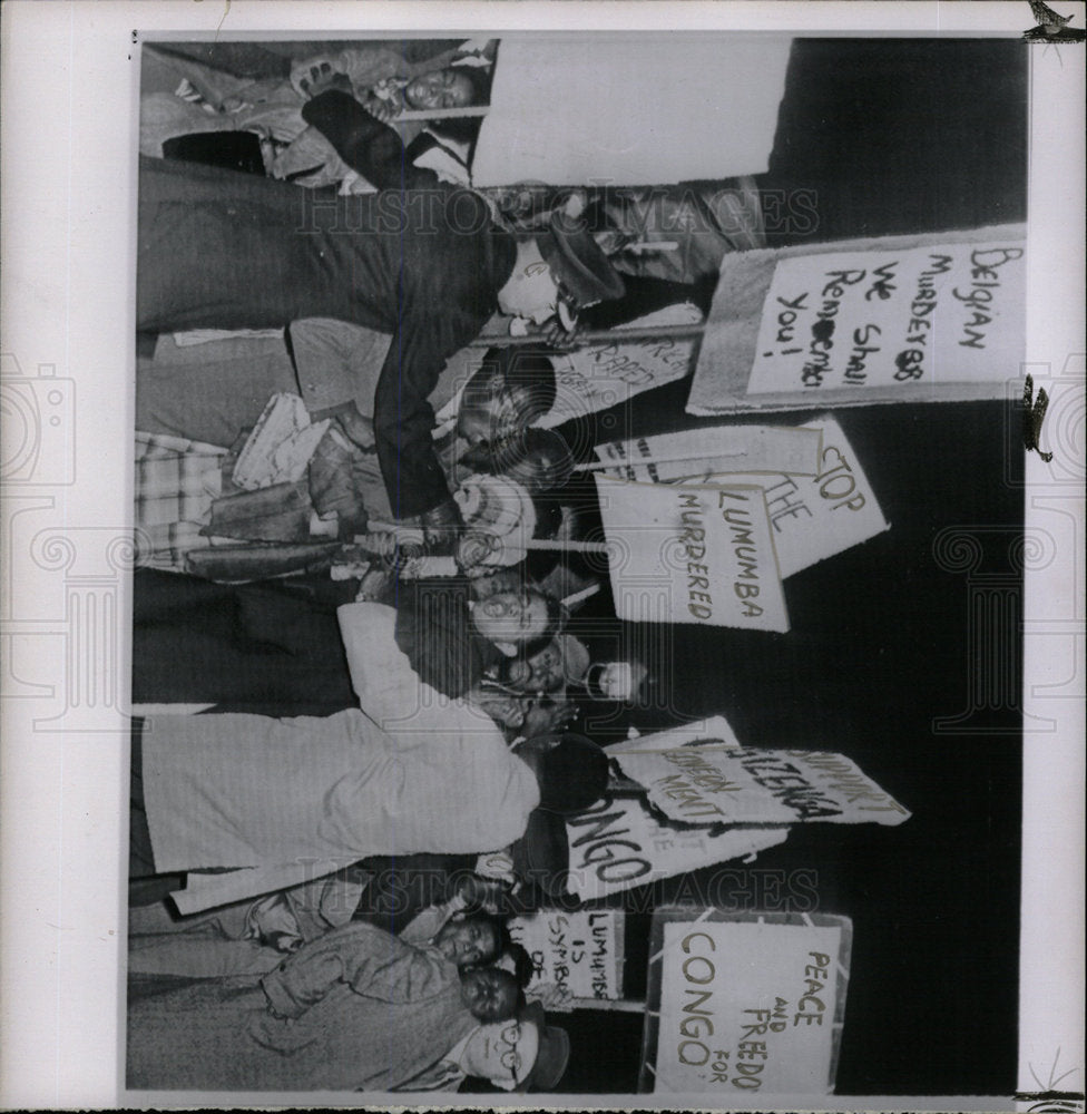 1961 Press Photo Belgian Embassy protest - Historic Images