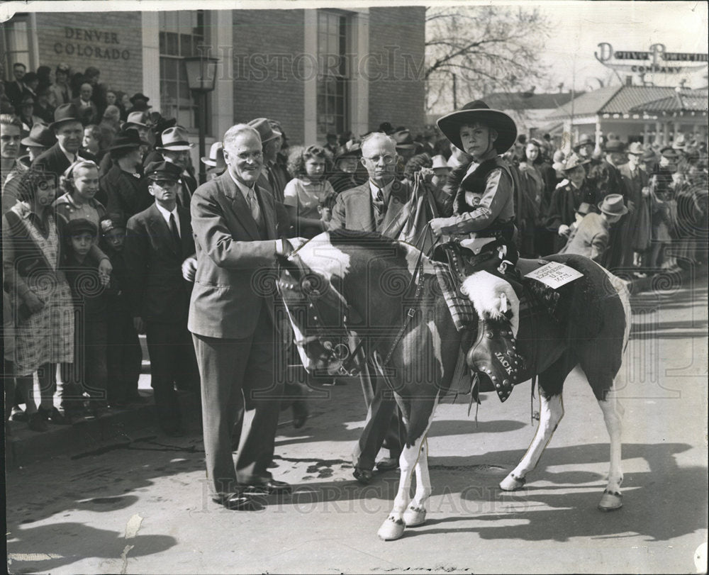 Denver post office branches. - Historic Images