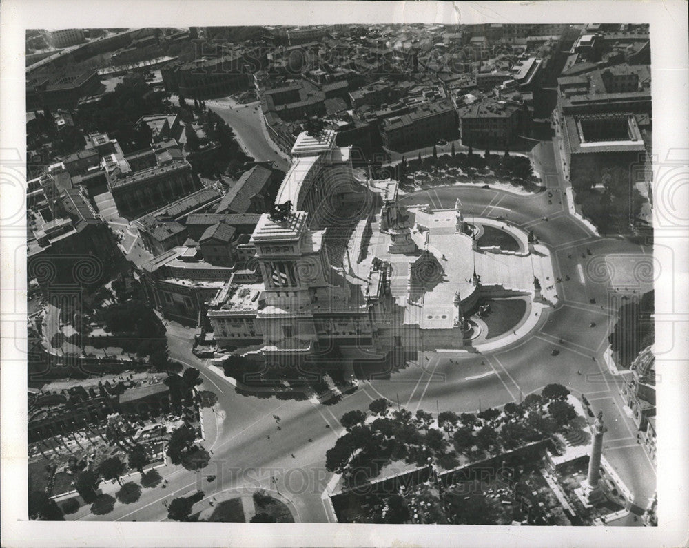 1950 Press Photo Aerial View Rome Italy - Historic Images