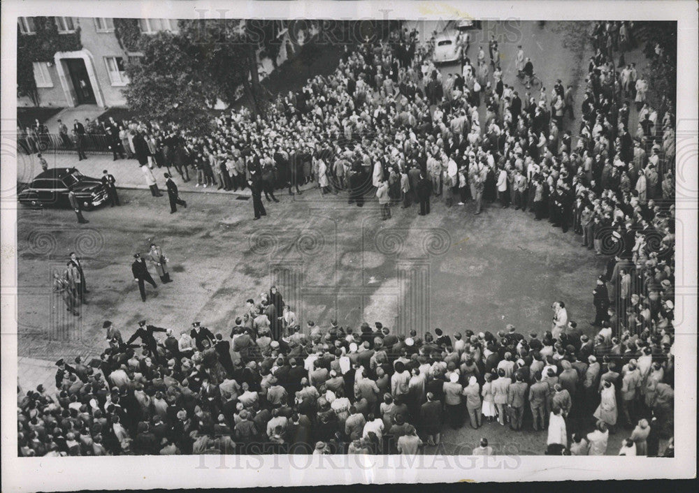 1952 Press Photo Sweden Protest Plane Shooting Soviet - Historic Images