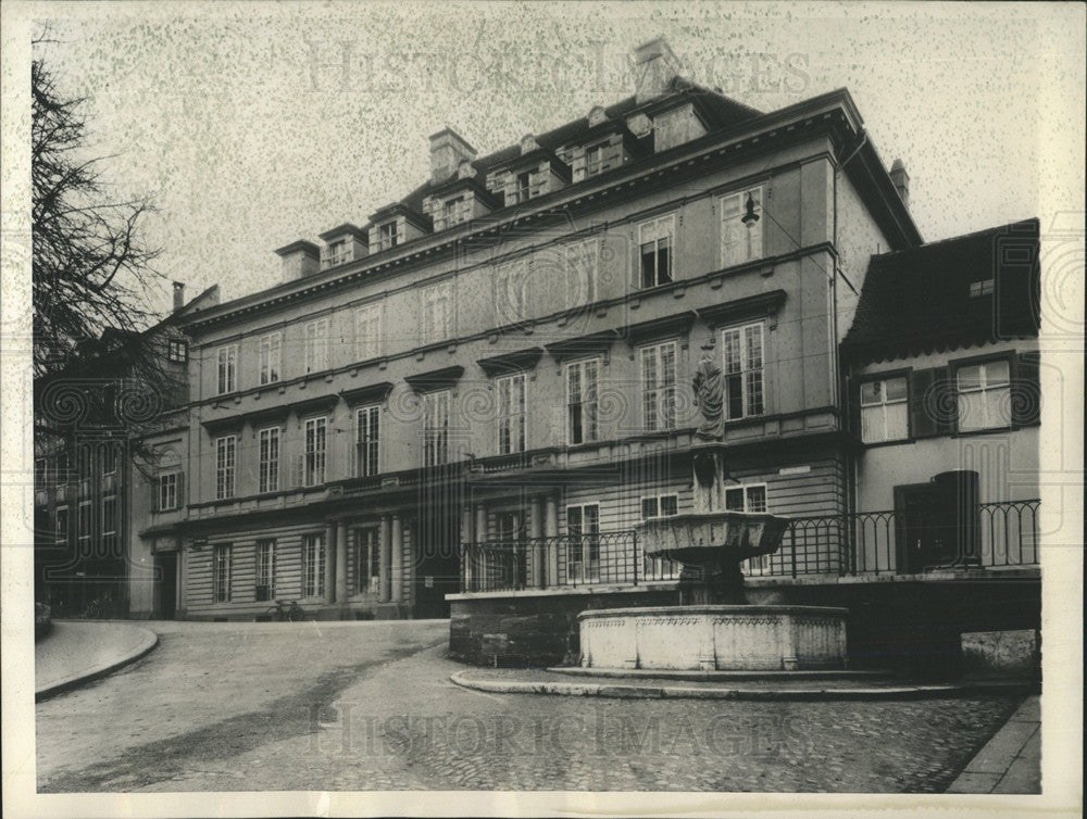 1929 Press Photo House Cherry Garden Basle Switzerland - Historic Images