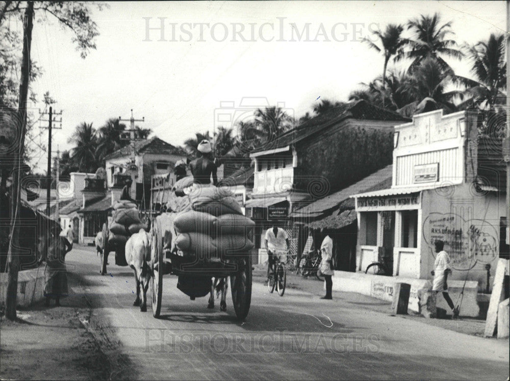 1968 Press Photo Indian harvest touch 95mill. tons,1968 - Historic Images