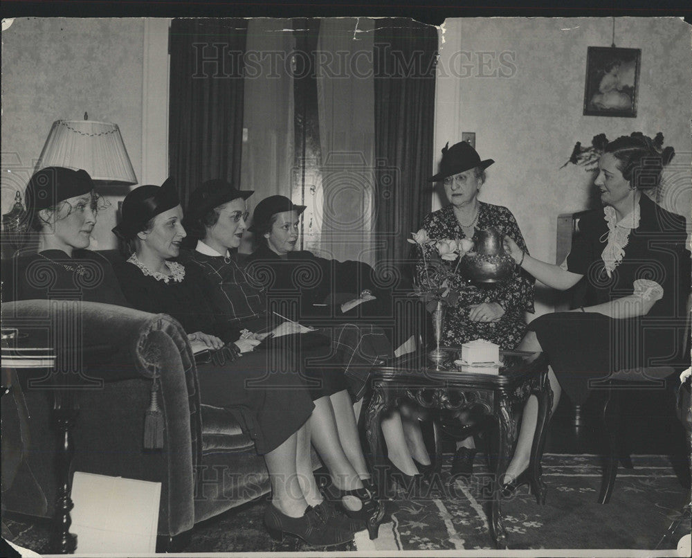 1937 Press Photo Denver Chapter D.A.R Mesdames - Historic Images