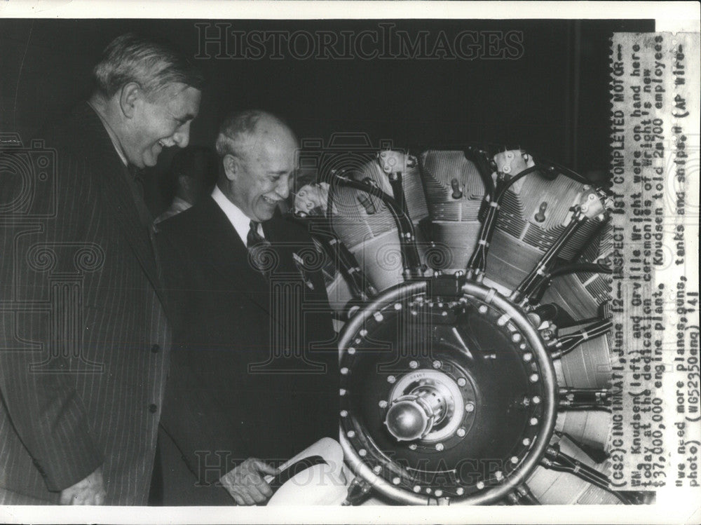 1941 Press Photo William Knudsen Orville wright engine - Historic Images