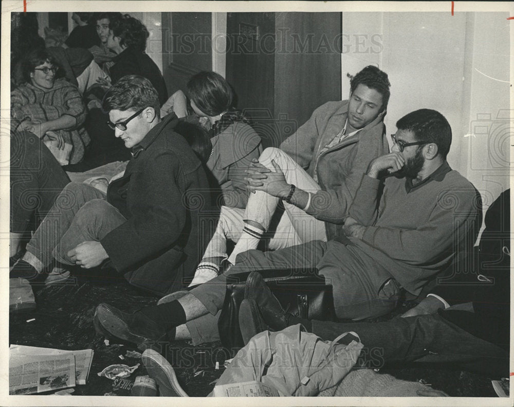 1965 Press Photo California University Students - Historic Images