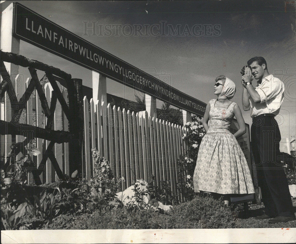 1958 Press Photo Henry VIII Tudors England Wales spring - Historic Images