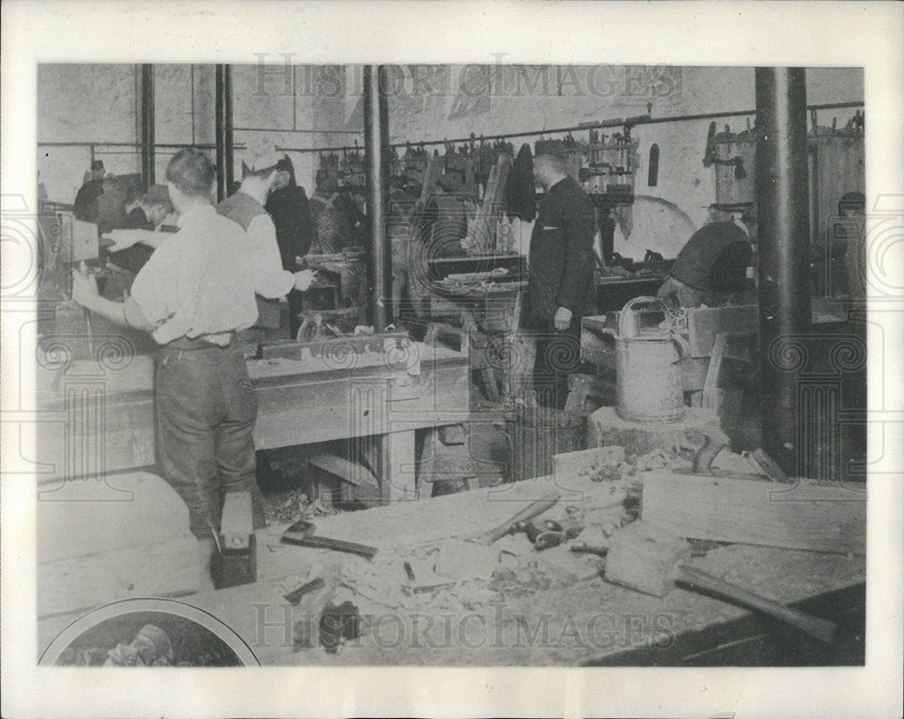 1932 Press Photo Carpenter Workshop on Dartmoor Prison - Historic Images