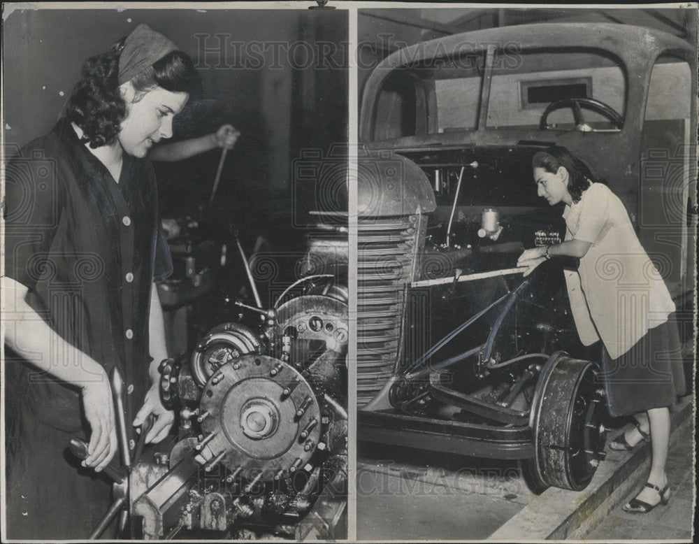 1947 Press Photo Yugoslav Auto Workers - Historic Images