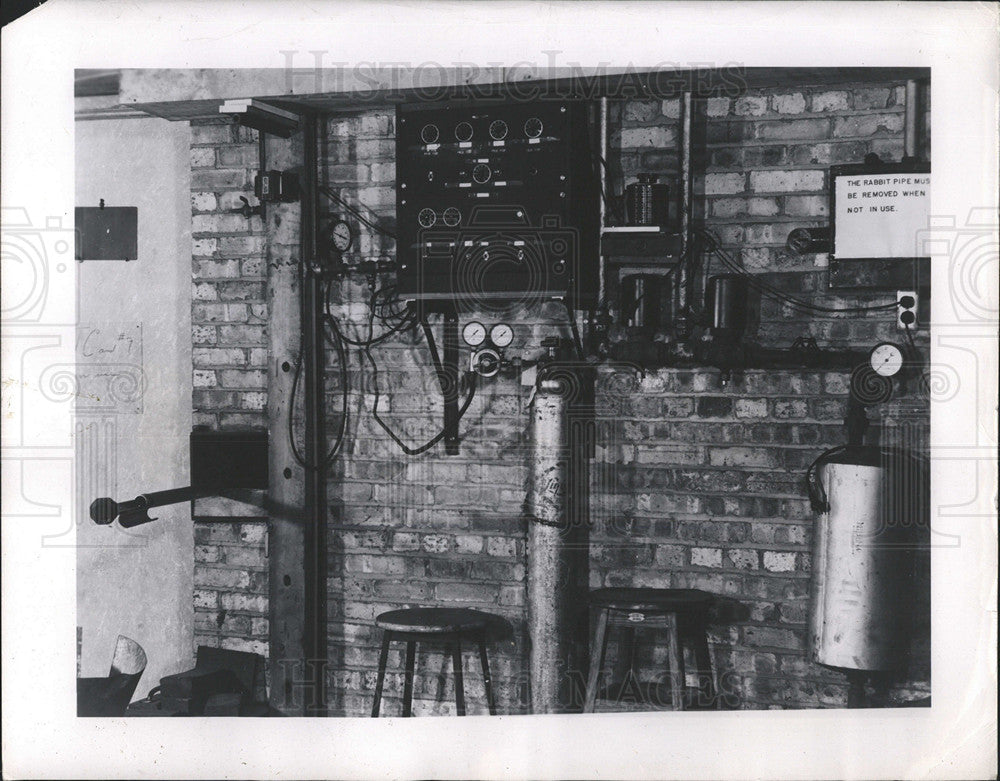 Press Photo Rabbit material Pile neutron irradiation - Historic Images