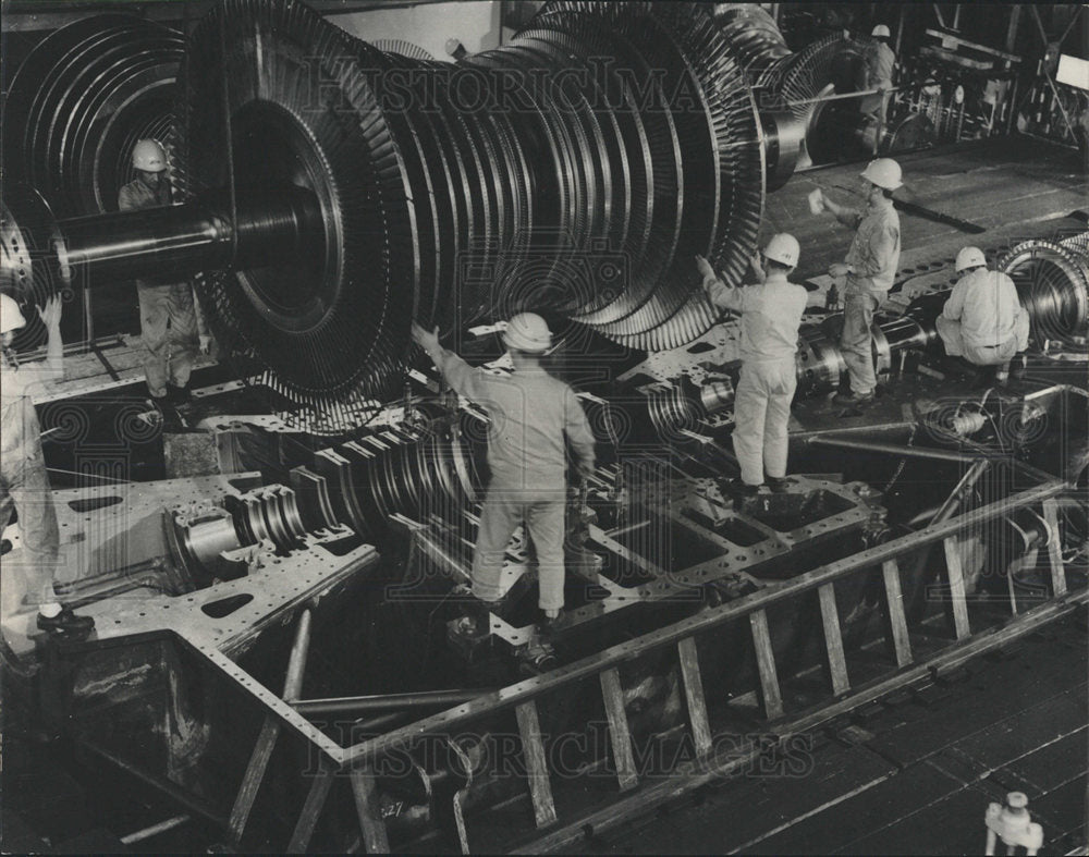 1965 Press Photo Turbine assembly plant Tokyo Shibaura - Historic Images