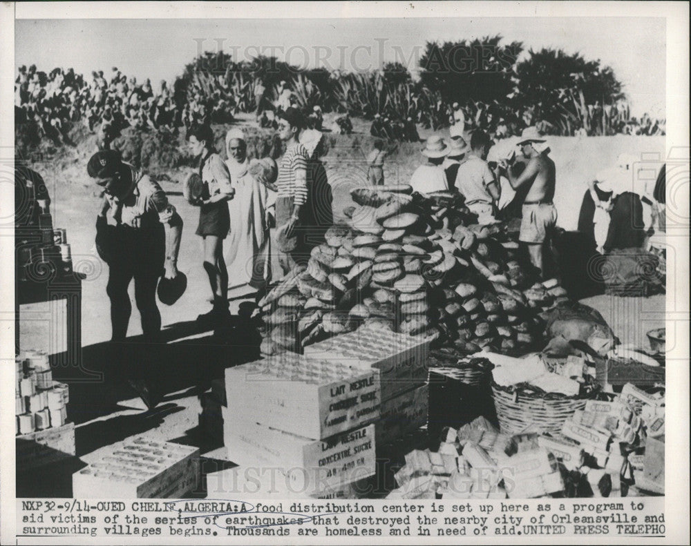 1954 Press Photo Orleansville earthquakes aid victims - Historic Images