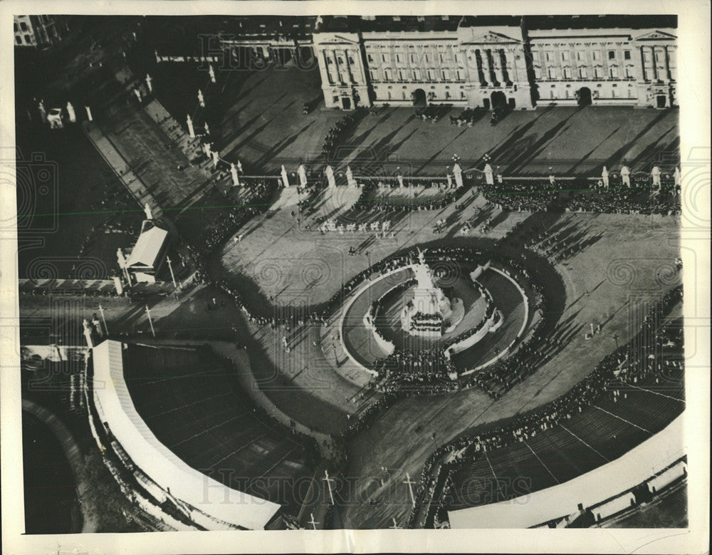 1937 Press Photo Coronation Rehearsal Buckingham Palace - Historic Images