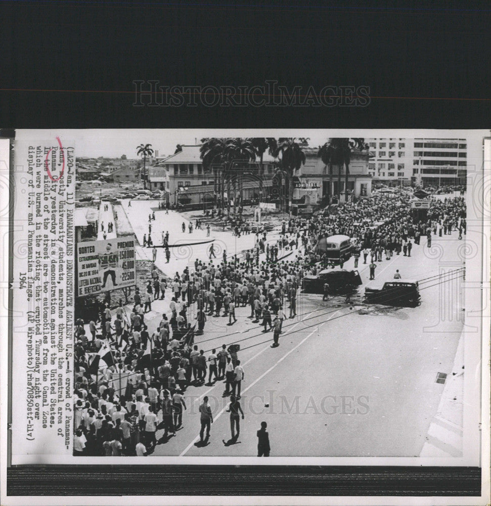 1964 Press Photo Panamanians University Panama City - Historic Images