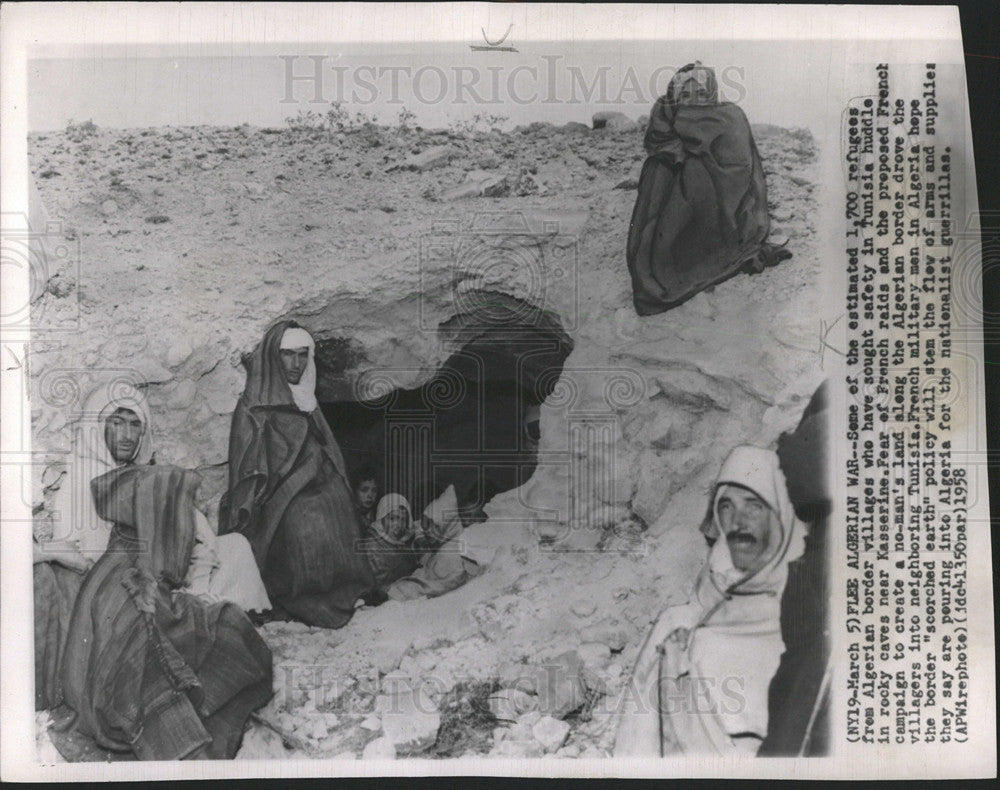 1948 Press Photo Algerian border village rocky caves - Historic Images