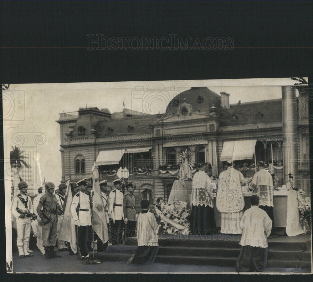 1956 Press Photo Buenos aires Argentina church mass - Historic Images