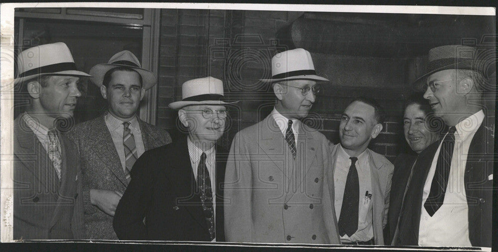 Press PHoto George baker Val Huggins Ellett Shepherd FE - Historic Images