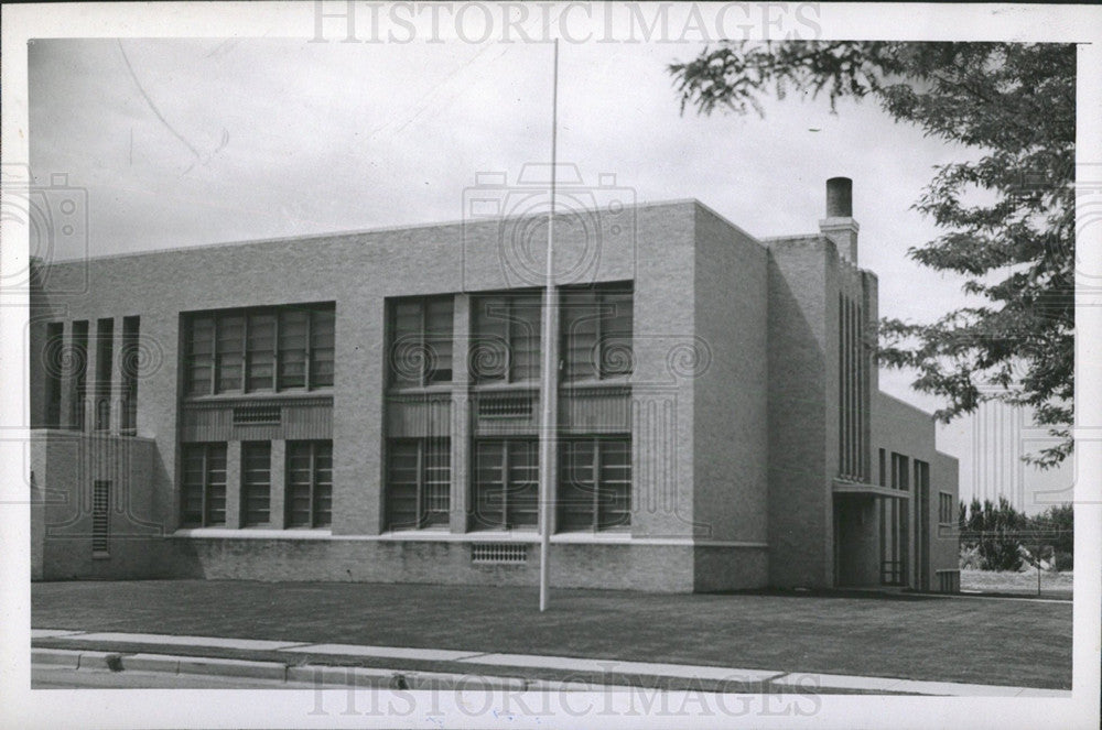 1946 Press Photo Montclair Elementary School New Built - Historic Images